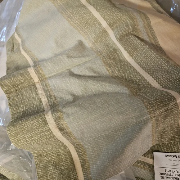Tommy Hilfiger Sage and White Comforter Set